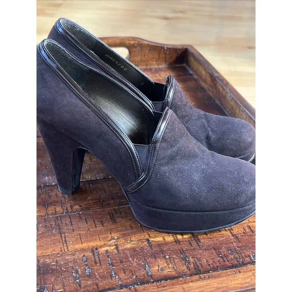 Stuart Weitzman Womens Suede Slip On Platform Closed Toe High Heels Brown Size 7
